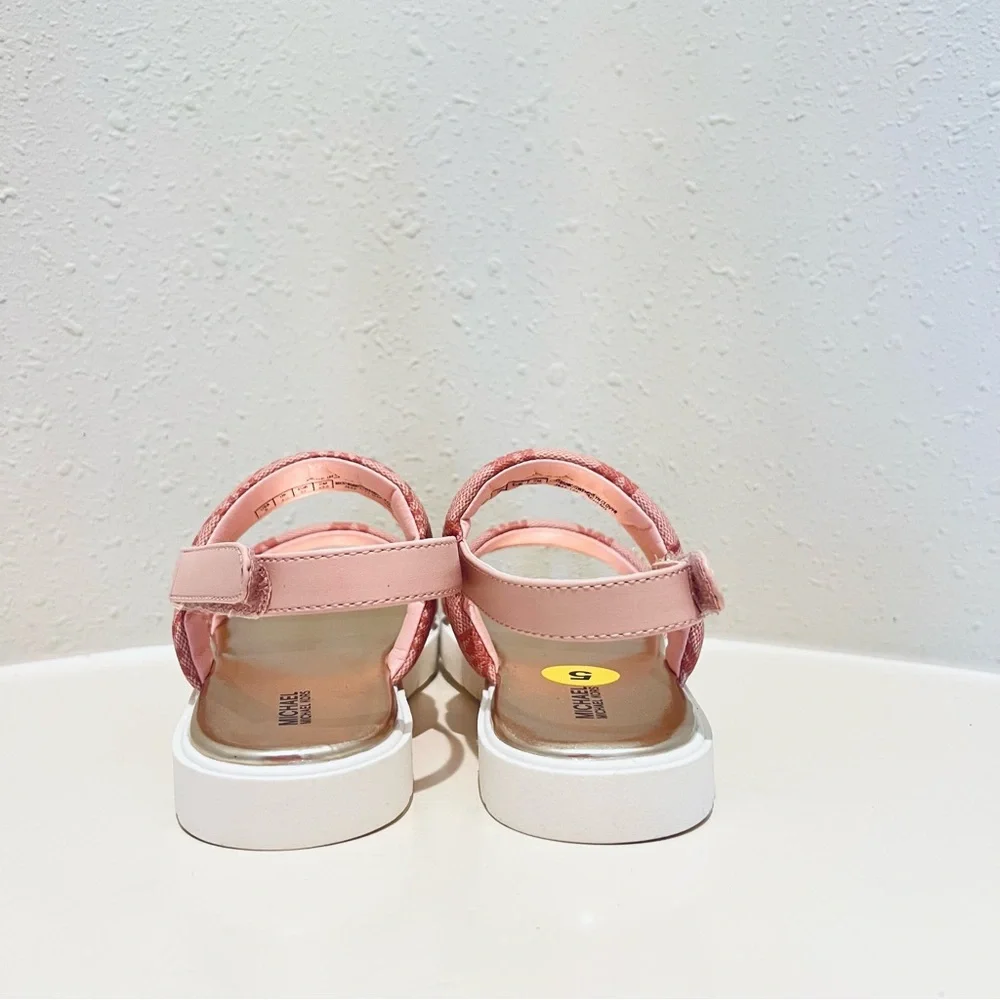 Michael Kors Signature Strap Women/Junior Pink Sandals Size W 7 J 5 NEW